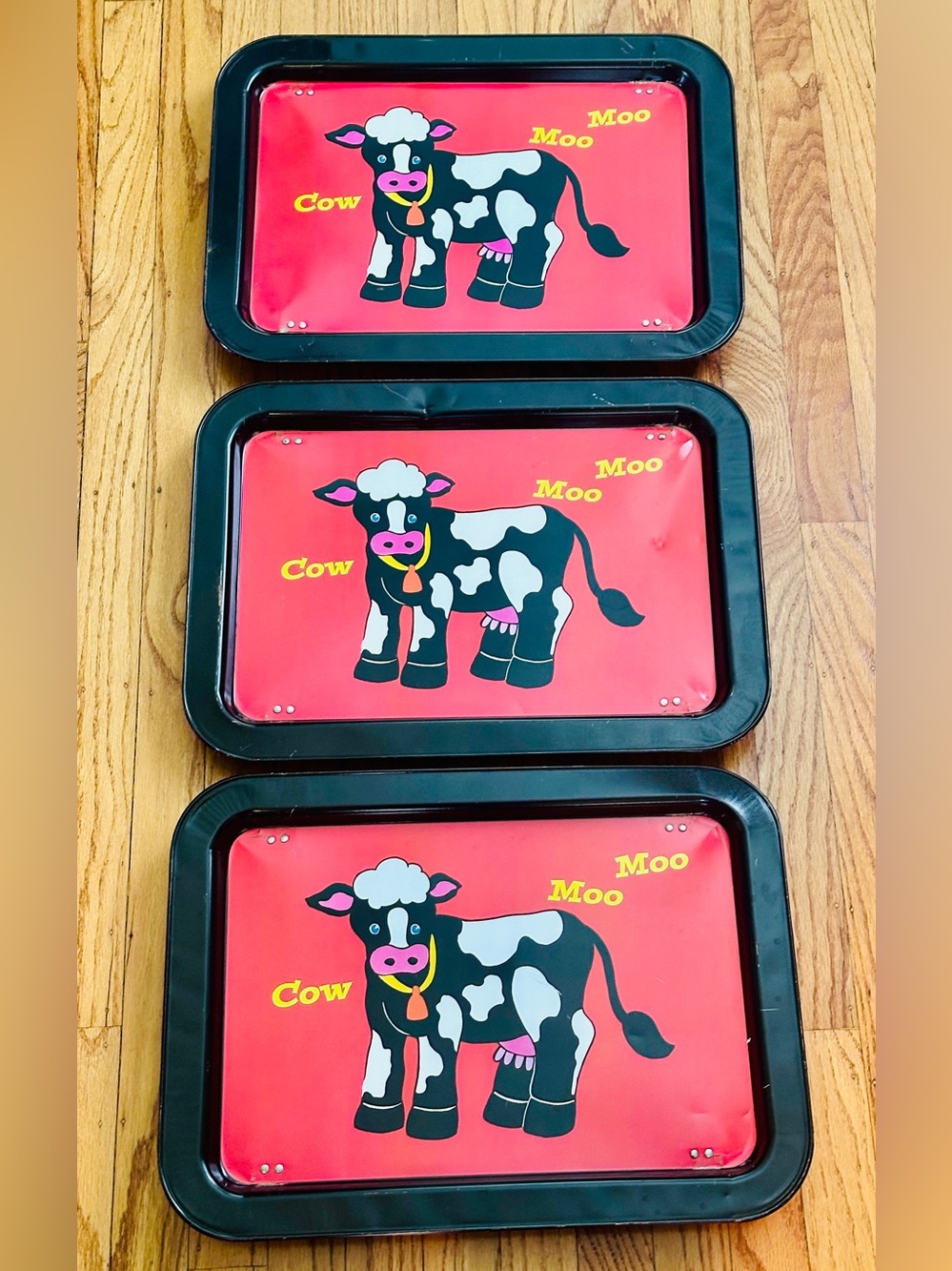 Vtg 1960s Metal Folding TV Lap Trays Set of 3 Red Cow Moo Moo Farm Retro Table